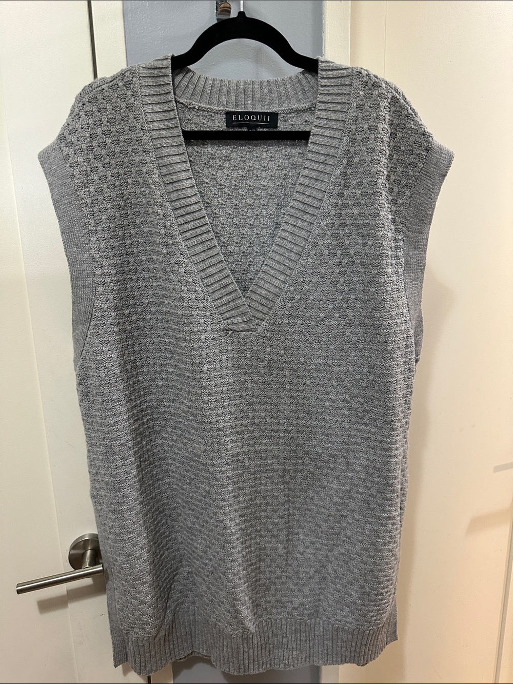 Eloquii Light Gray Textured V-Neck Knit Tunic Vest Sz 18/20